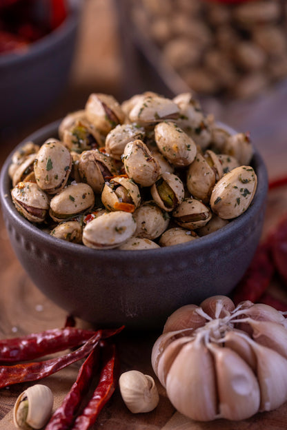 Spicy Garlic Pistachios